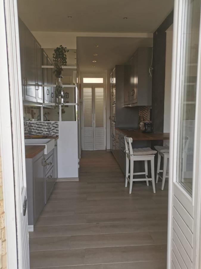 Petit Paradis - St Mandrier Village Saint-Mandrier-sur-Mer Bagian luar foto
