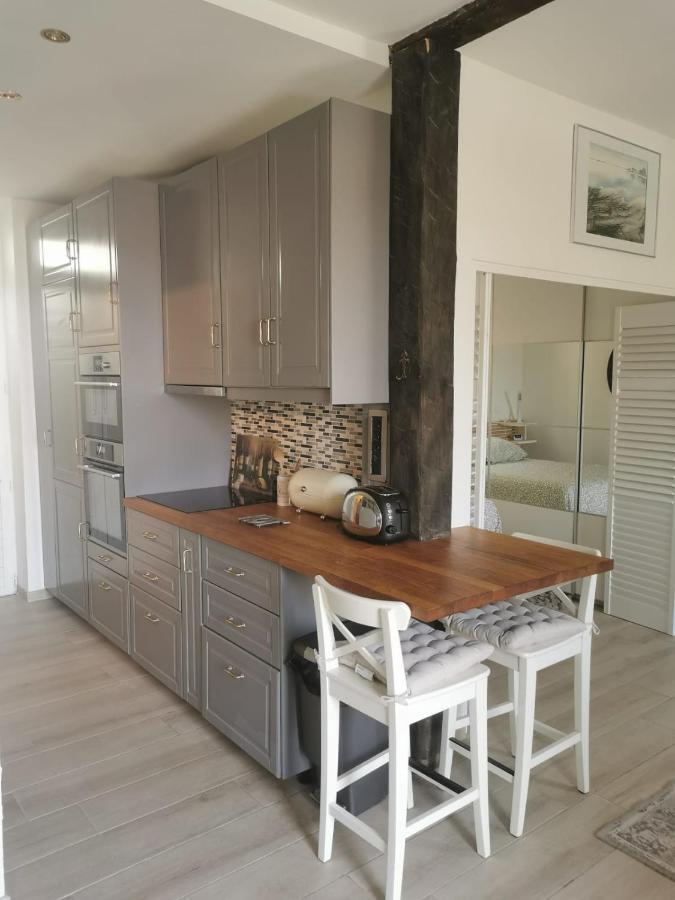 Petit Paradis - St Mandrier Village Saint-Mandrier-sur-Mer Bagian luar foto